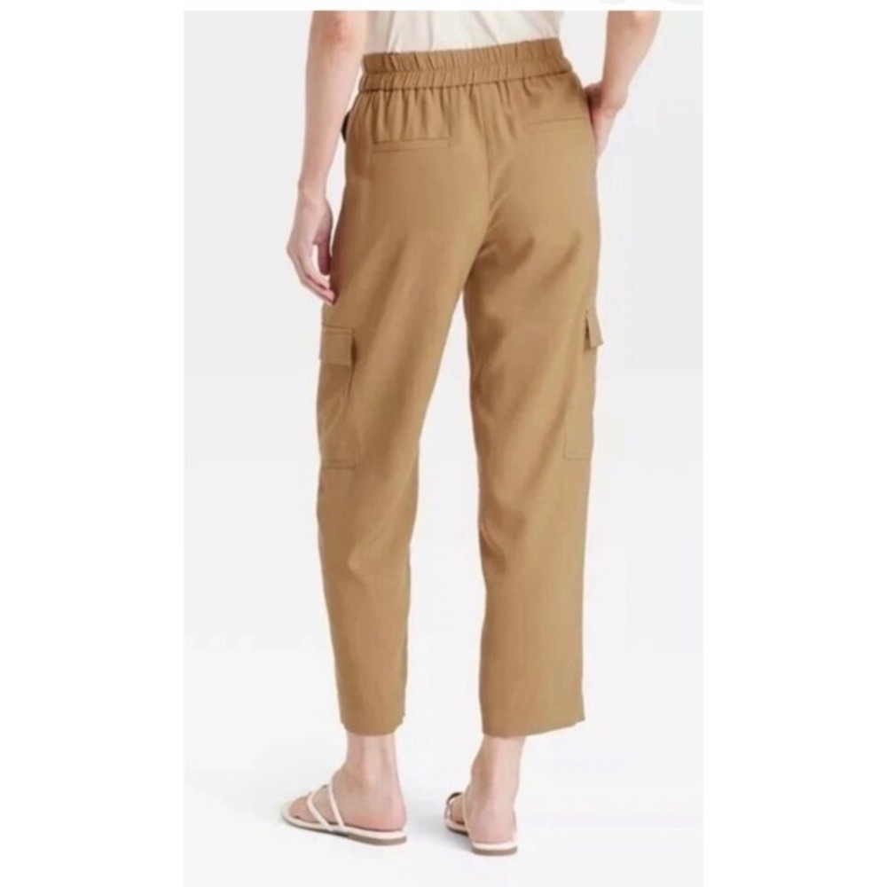 A New Day Womens Large High-Rise Cargo Pants Tan Brown Elastic Waist NWT NEW - Picture 10 of 10